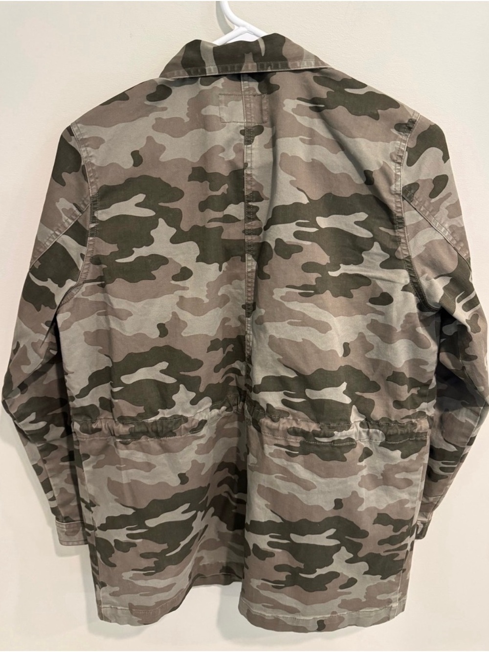 Universal Thread Women's Camo Field Jacket in Olive and Tan Size Med - Picture 2 of 3